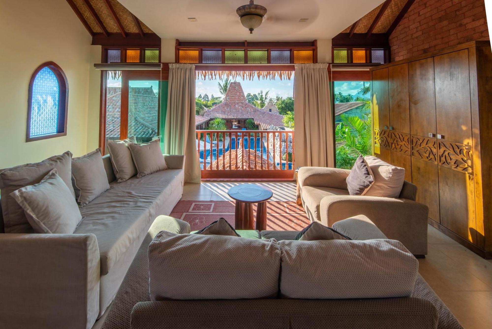 Limasan Villa Langkawi Pantai Cenang  Exteriör bild