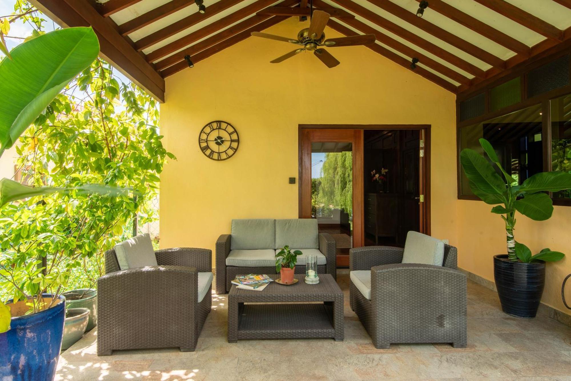 Limasan Villa Langkawi Pantai Cenang  Exteriör bild